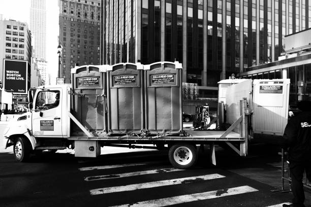 Best Luxury portable toilet rental  in Scissors, TX